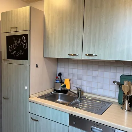 - Balkon - Netflix - Parkplatz - Kingsize-bett - 6 Personen *