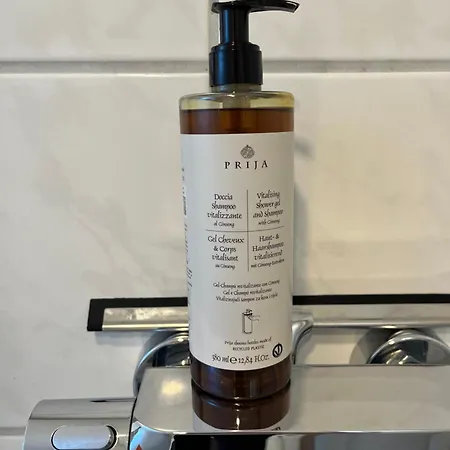 - Balkon - Netflix - Parkplatz - Kingsize-bett - 6 Personen Antrifttal