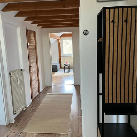 - Balkon - Netflix - Parkplatz - Kingsize-bett - 6 Personen Antrifttal