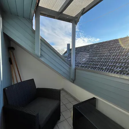 - Balkon - Netflix - Parkplatz - Kingsize-bett