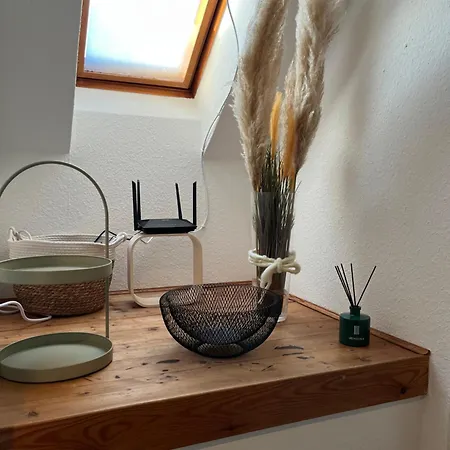 Apartment - Balkon - Netflix - Parkplatz - Kingsize-bett