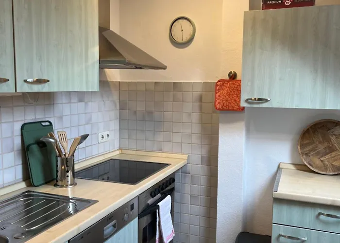 - Balkon - Netflix - Parkplatz - Kingsize-bett - 6 Personen Appartement